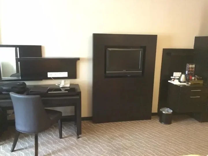 Чжуншань: Zhongshan Tegao Business Hotel
