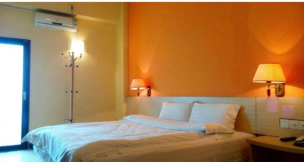 Чжуншань: Laian Business Hotel