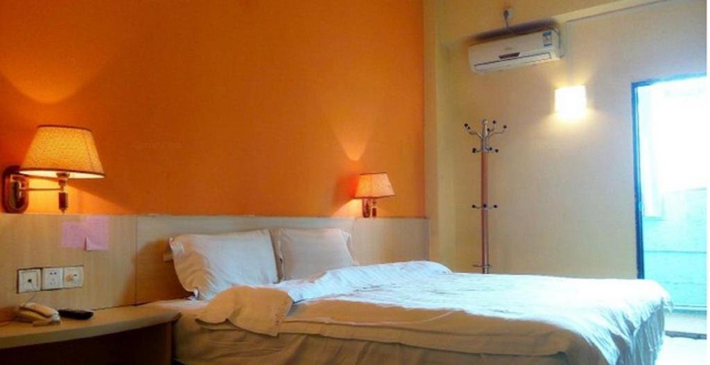 Чжуншань: Laian Business Hotel
