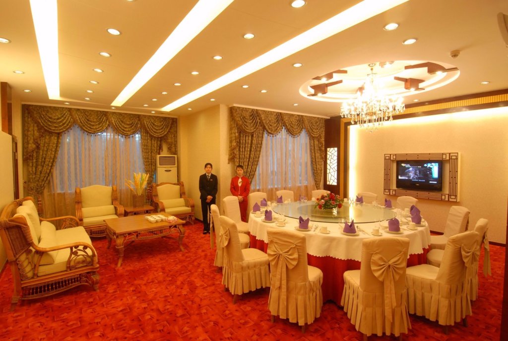 YangShuo New Century Hotel — фото 3