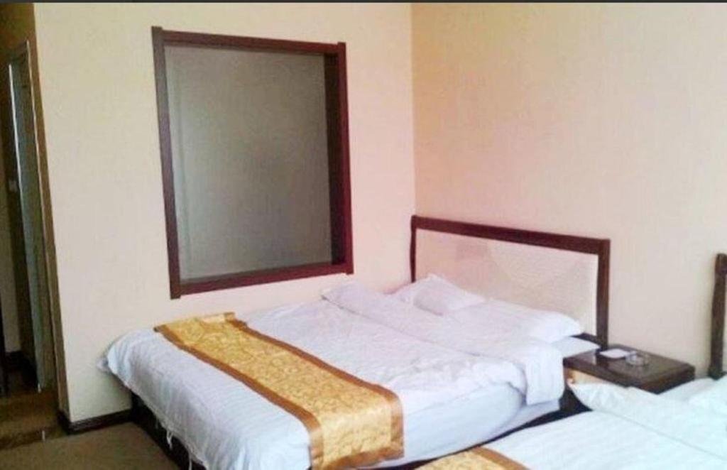 Баодин: Baoding Lihao Business Hotel