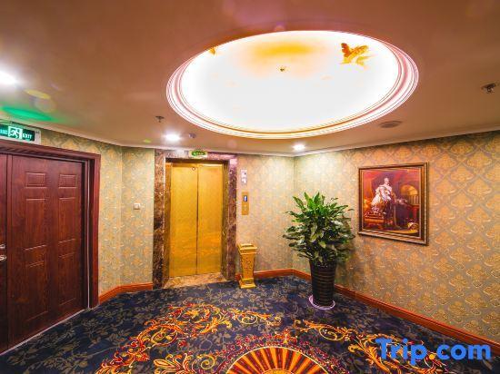 Линьи: Noble Earl Hotel