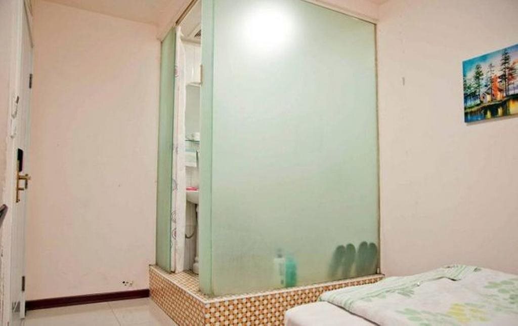Таншань: Huatian Express Inn