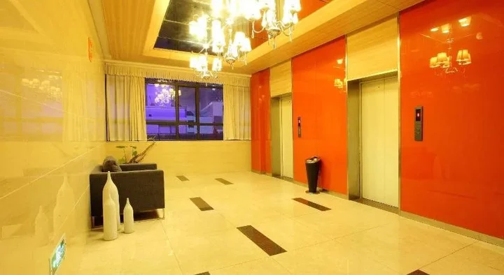 Цзинчжоу: Yunqi Hotel