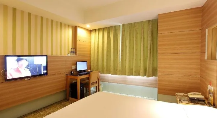 Цзинчжоу: Yunqi Hotel