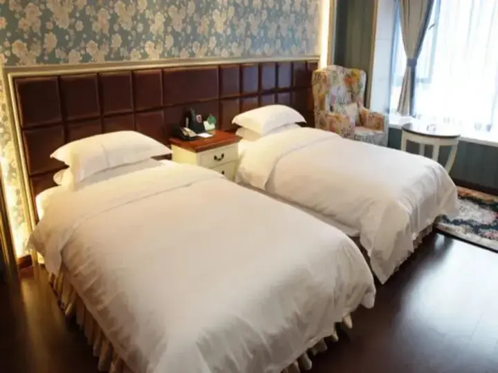 Чэнду: Chengdu West-Care Kate Hotel