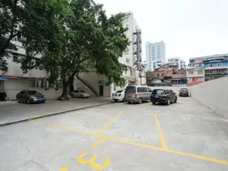 Лючжоу: Jinjiang Inn Liuzhou Bubugao Square North Station