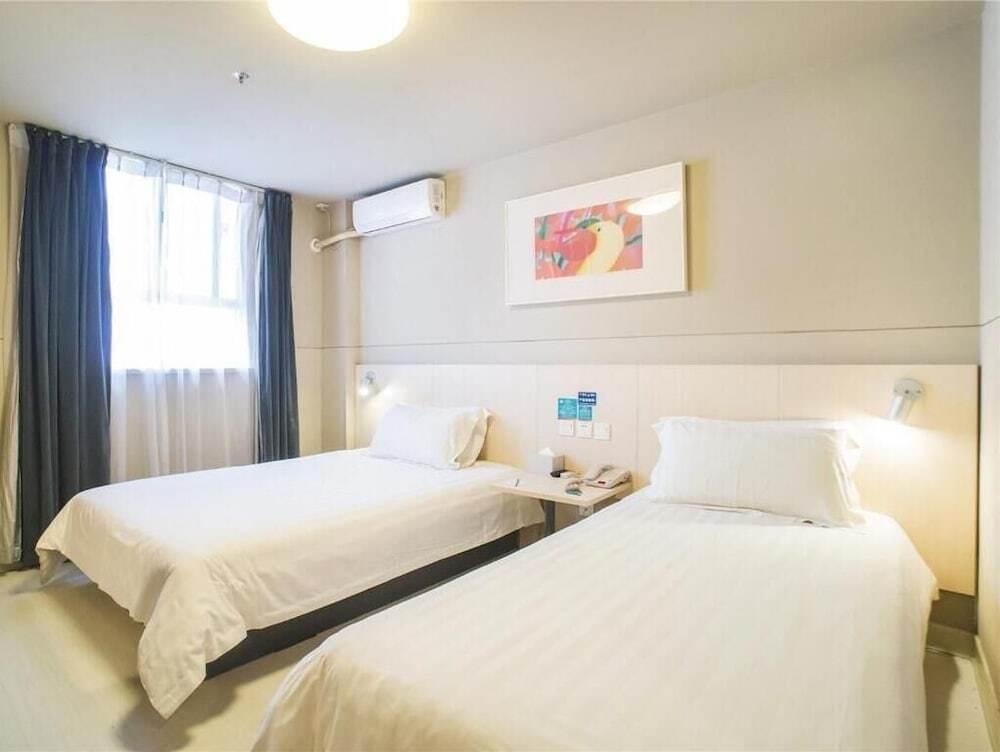 Шэньчжэнь: Jinjiang Inn Shenzhen Nanshan Qianhai Road