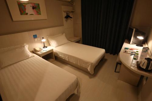 Цзинин: Jinjiang Inn Jining Guhuai Road
