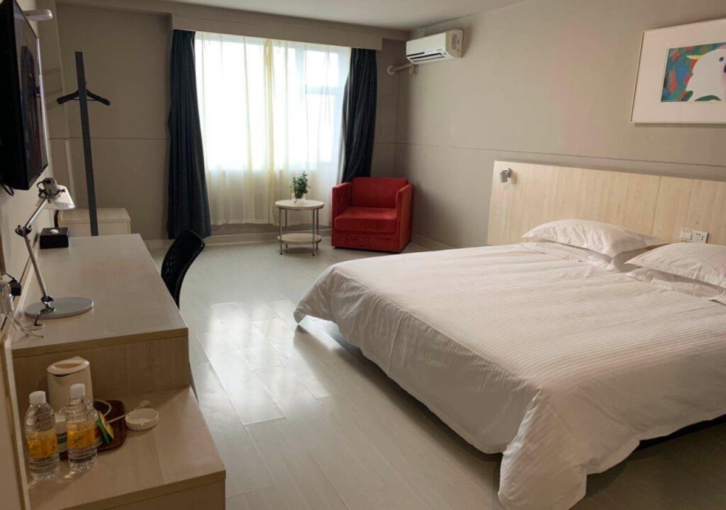 Уси: Jinjiang Inn Yixing Middle Renming Road