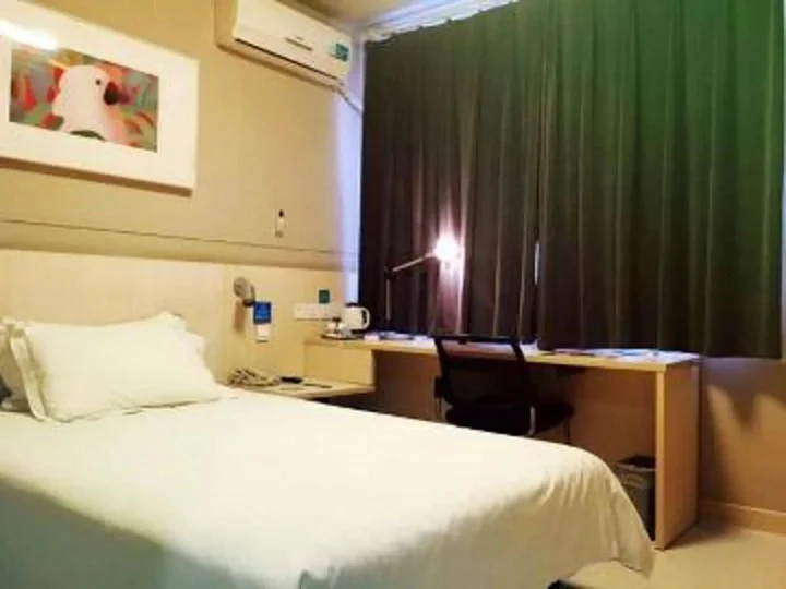 Линьи: Jinjiang Inn Jinqueshan Road
