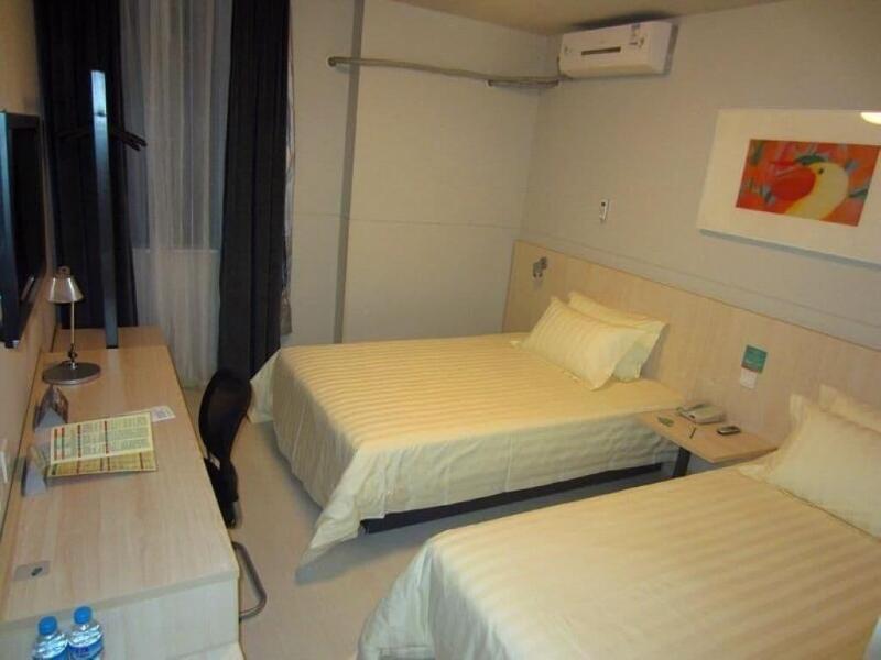 Чанчжи: Goldmet Inn Changzhi Bayi Square