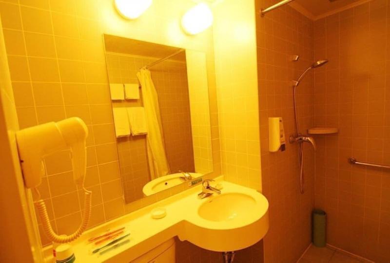 Чанчжи: Goldmet Inn Changzhi Bayi Square