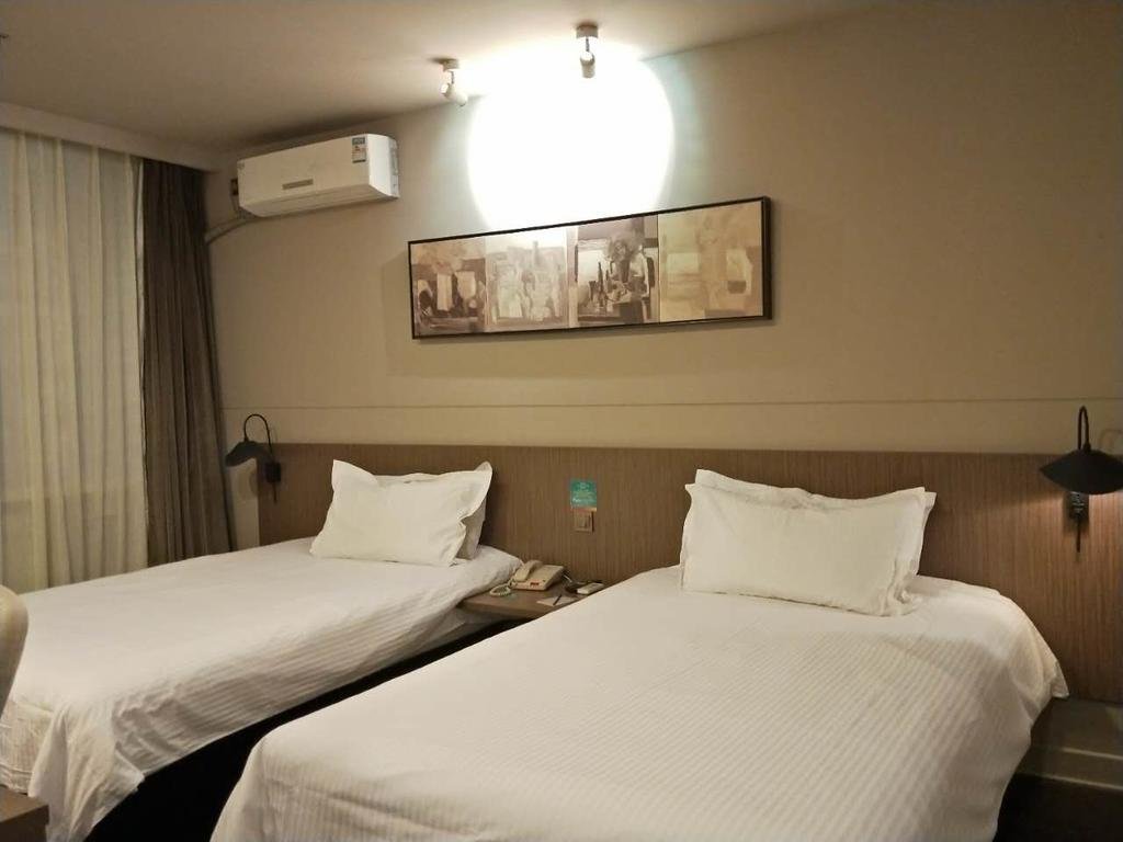 Тайюань: Jinjiang Inn Taiyuan High-tech Zone