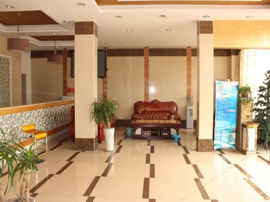 Шиянь: Wudang Moutain Sunny Hotel