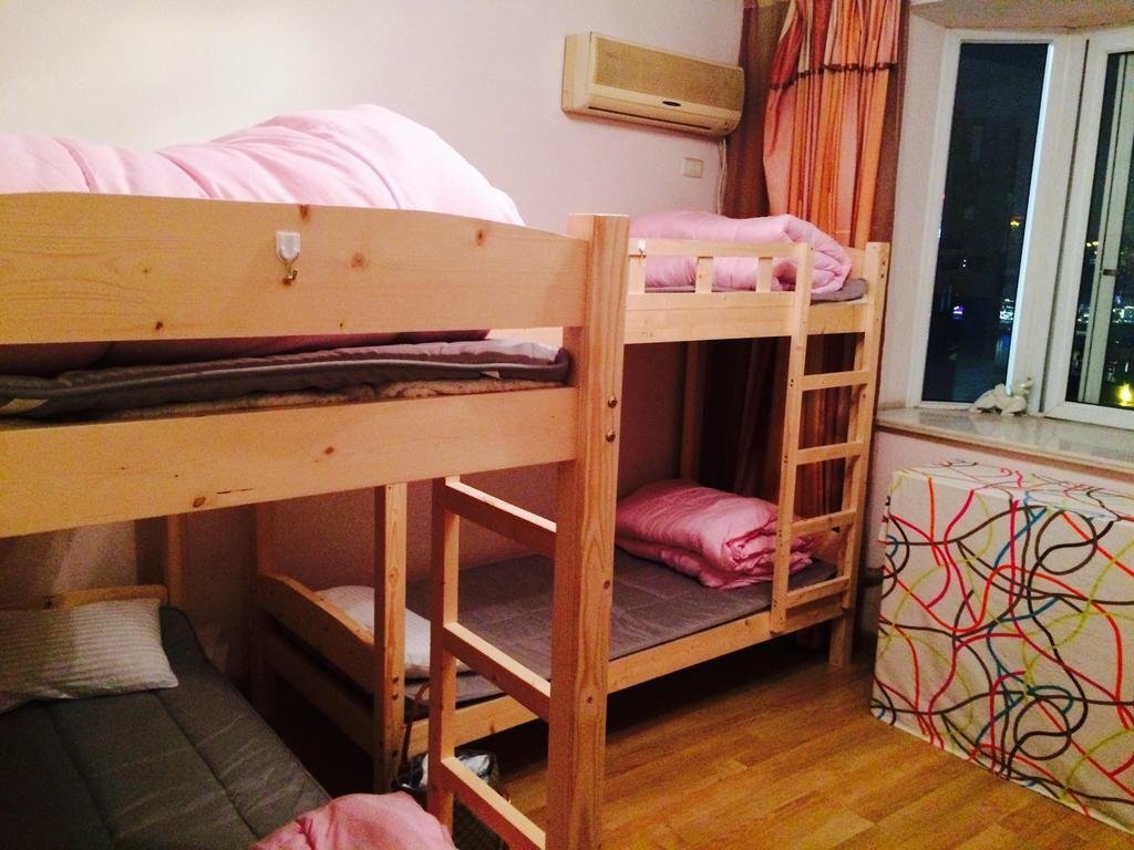 Чунцин: riverside youth hostel