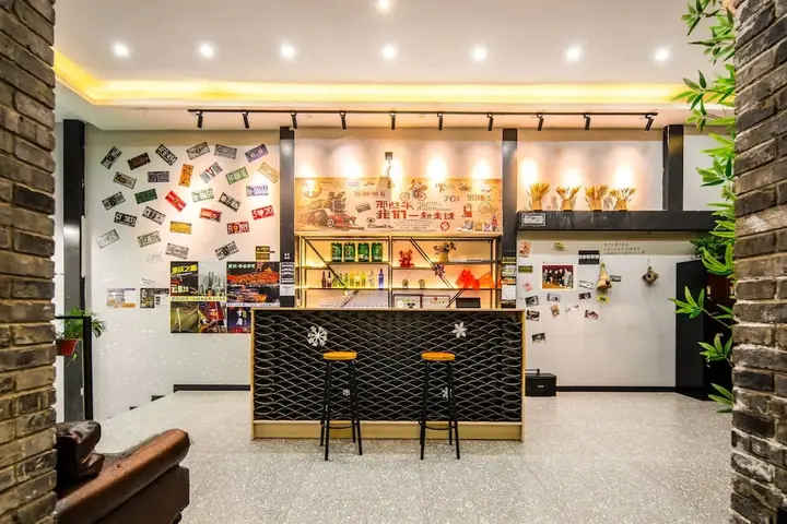Чунцин: riverside youth hostel