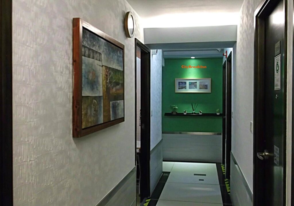 Гонконг: City Break Inn