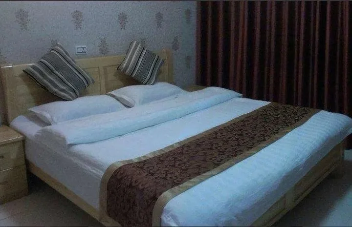 Ибинь: Zhuxiange Hotel