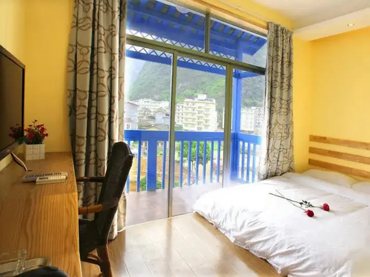 Yangshuo Tianya River View Inn — фото 1