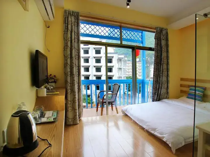 Яншо: Yangshuo Tianya River View Inn