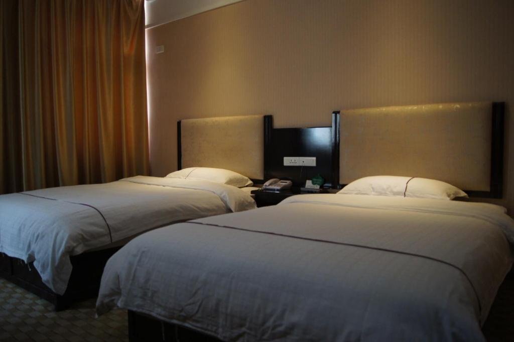 Эньши: Enshi Longwan Holiday Inn