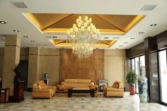 Эньши: Yuhuangge Hotel