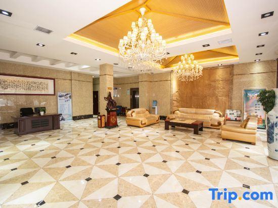 Эньши: Yuhuangge Hotel