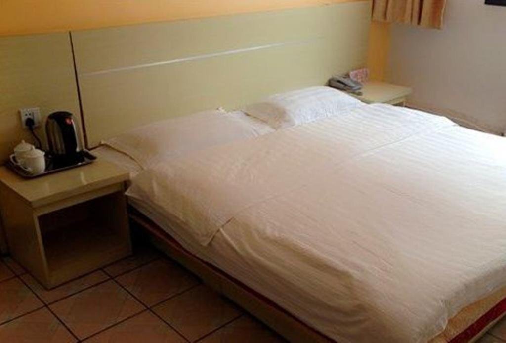 Хандань: Guojia Express Inn