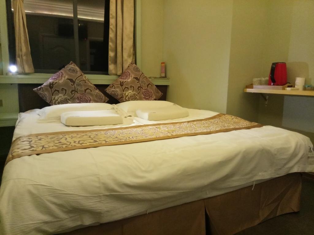 Гуйлинь: Guilin Jiuzaipangbian Boutique Inn