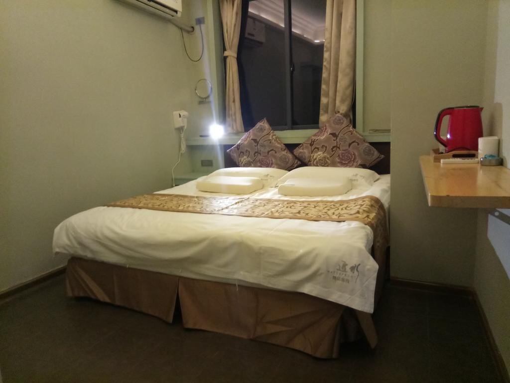 Гуйлинь: Guilin Jiuzaipangbian Boutique Inn