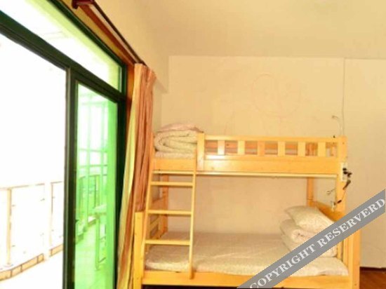 Ухань: Wuhan Youth Hostel Chuhehanjie