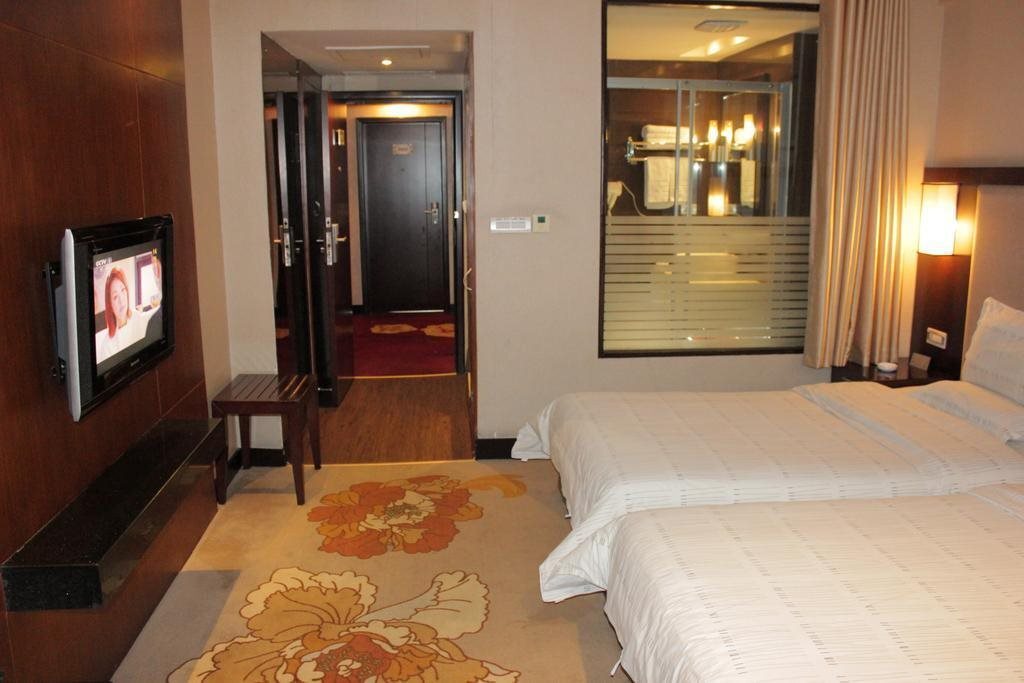 Шиянь: Wudangshan Taihe Xuanwu Hotel