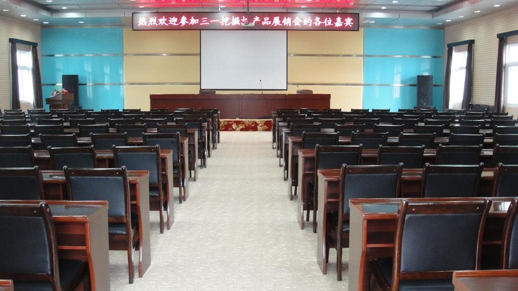 Шиянь: Wudangshan Taihe Xuanwu Hotel
