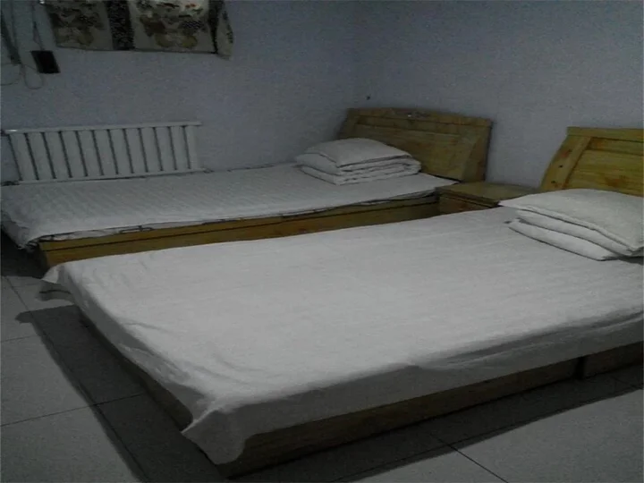 Цзинань: Zhangqiu Fuhua Inn