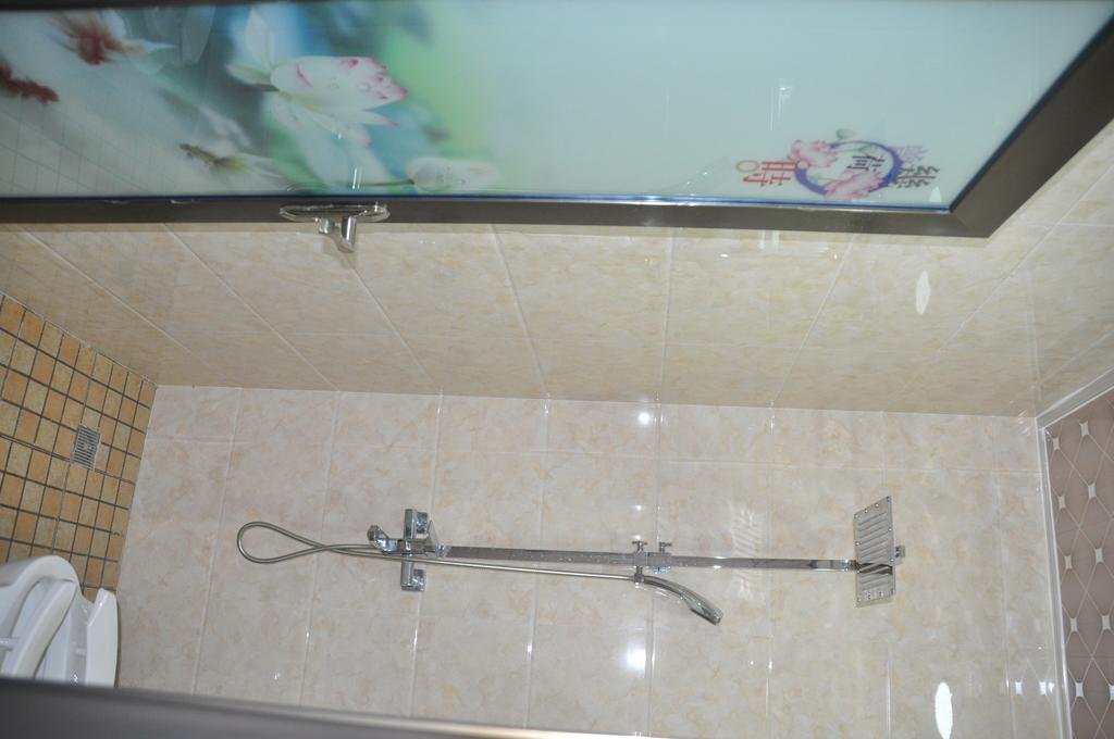 Цюйцзин: Hongyun Hotel