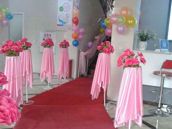Шицзячжуан: 100 Inn Shijiazhuang Zhao County Shita Road