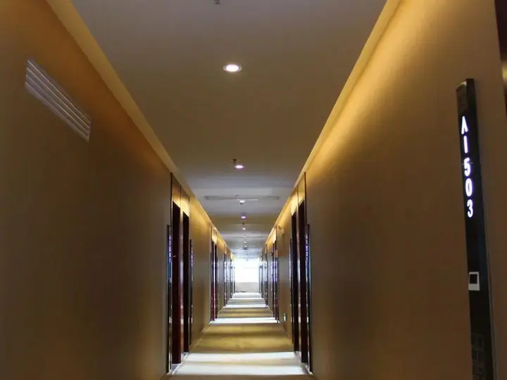 Куньмин: Kunming Yunshui Xingji Hotel Changshui Airport Branch
