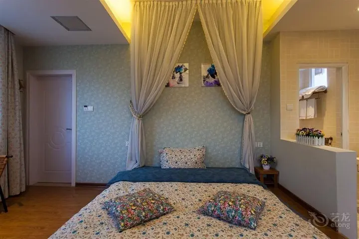 Гуйлинь: Guilin Huaqiaohongying Boutique Inn
