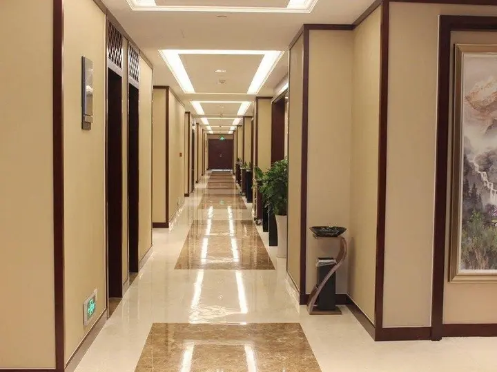Яньчэн: Gang Hui International Hotel