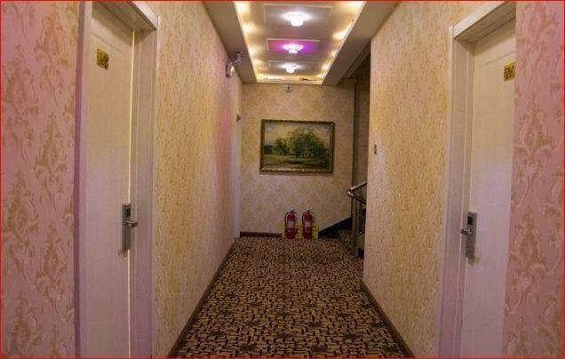 Таншань: Qijia Inn