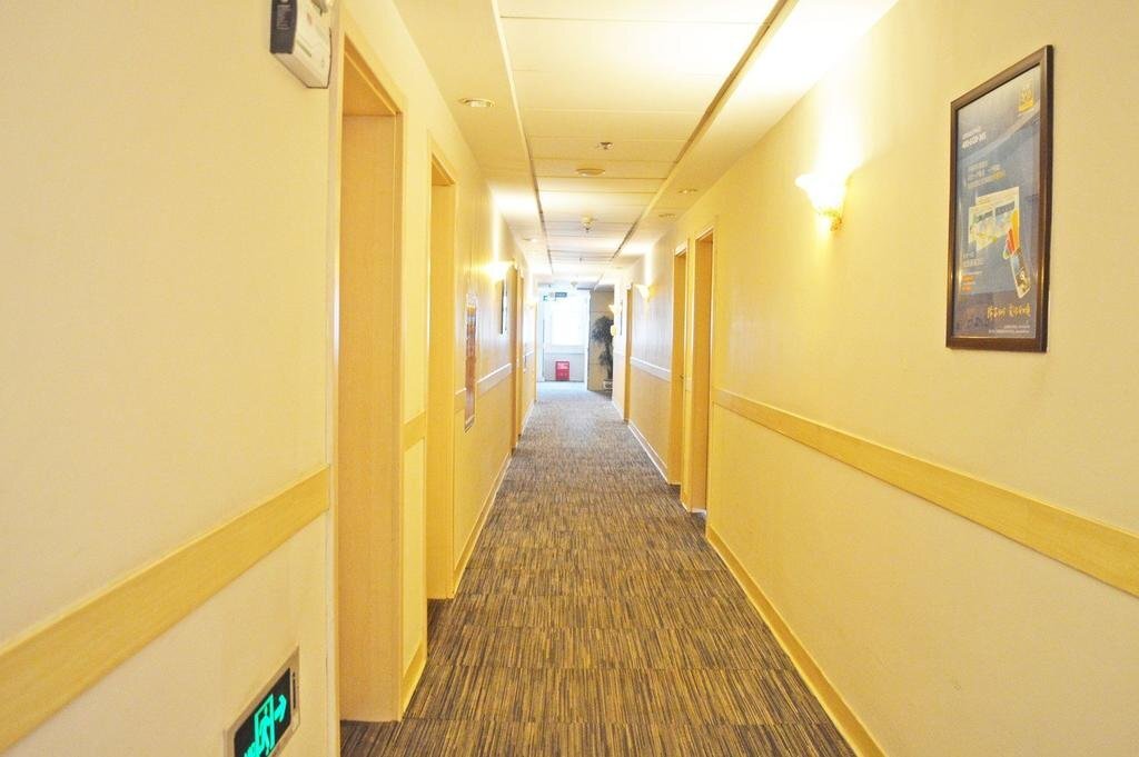 Шицзячжуан: Eaka Hotel Shijiazhuang Hezuo Road Branch