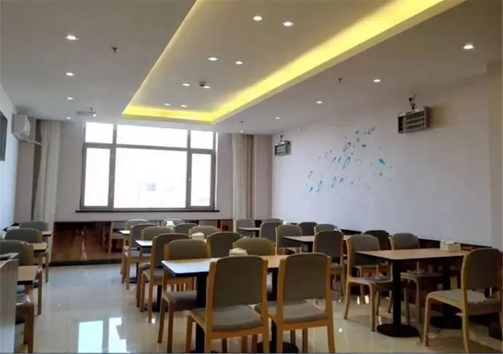 Цанчжоу: Eaka Hotel Cangzhou Yanshan Branch