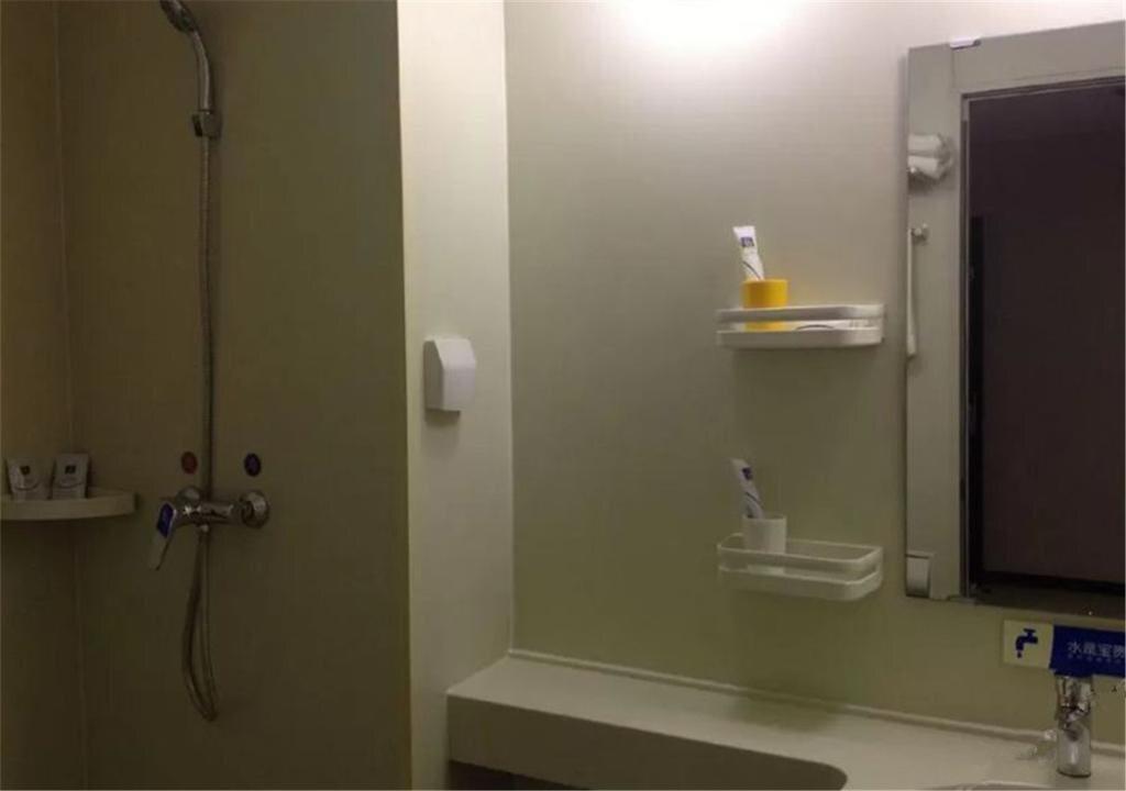 Цанчжоу: Eaka Hotel Cangzhou Yanshan Branch