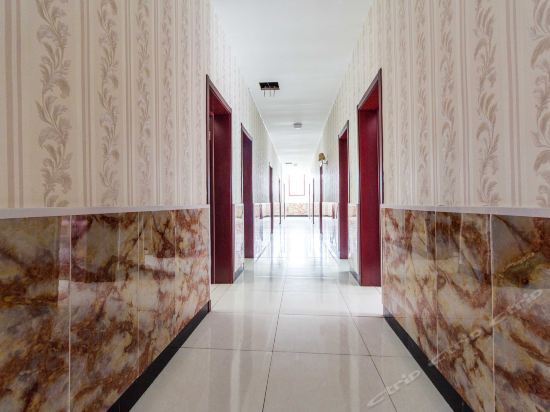 Баодин: Yesanpo Taoran Family Hotel