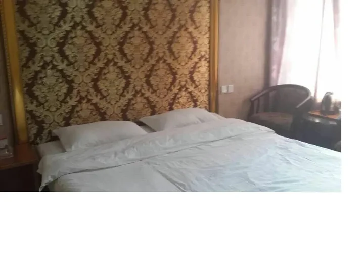 Телин: Chen'an Hotel