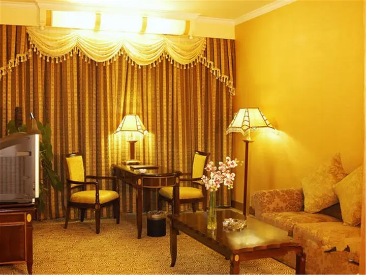 Шицзячжуан: Golden Star Holiday Hotel