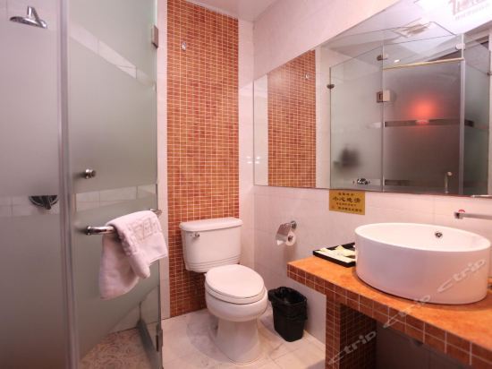 Дэян: Jingcheng Home Land Hotel