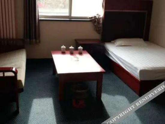Лянфан: Xinyue Express Hotel
