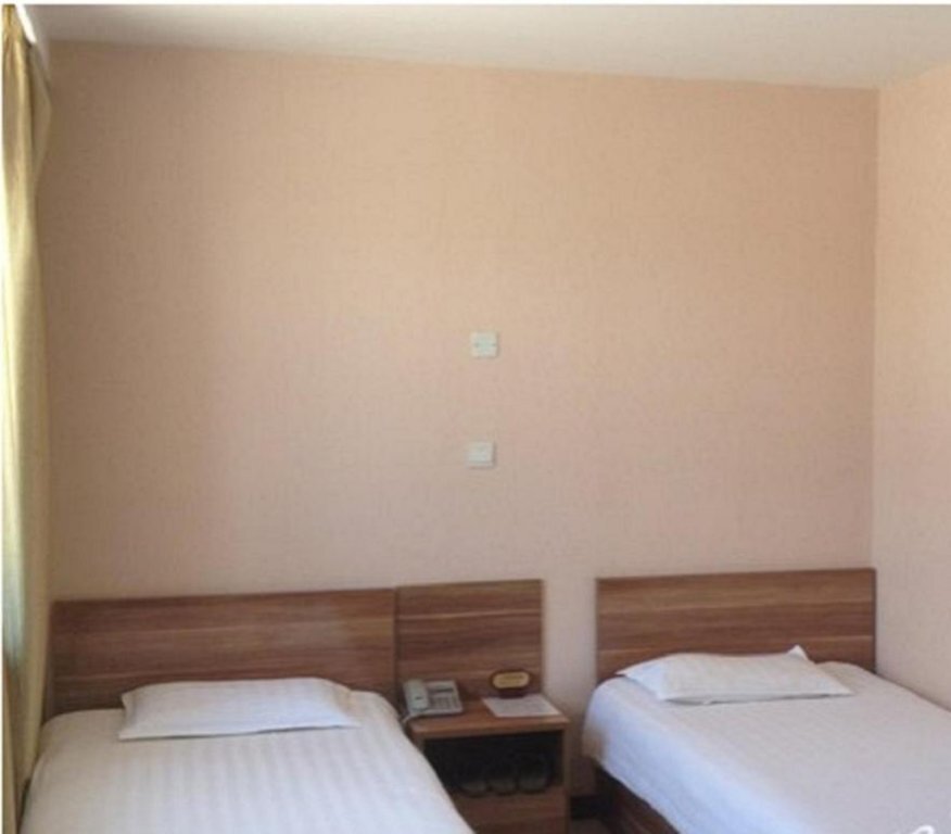 Хулун-Буир: Jinhua Business Hotel